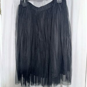 Rue 21 Black Tulle Skirt size XL-Preloved